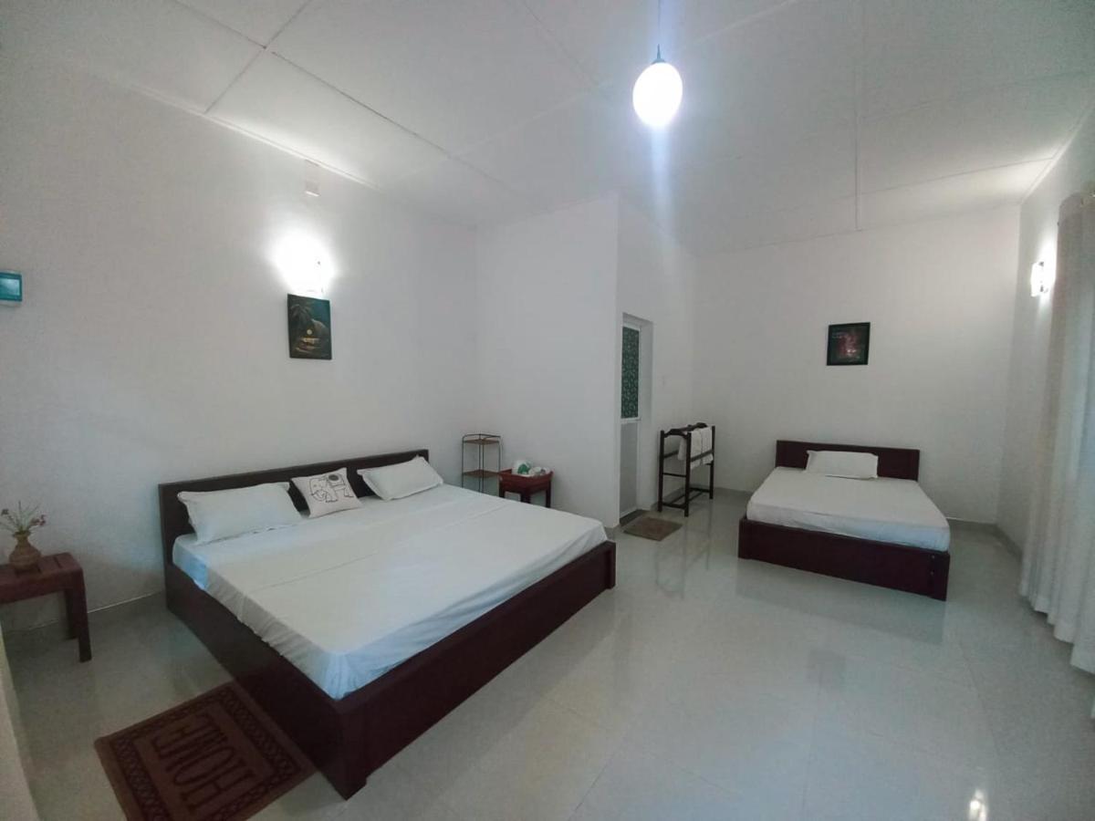 S & D Resort Anuradhapura Exteriör bild